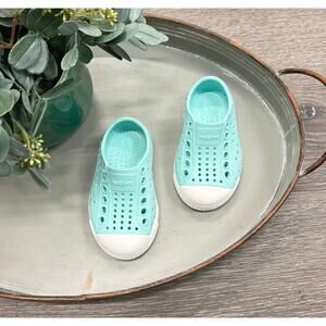 Jefferson Native Shoes Size C4‎